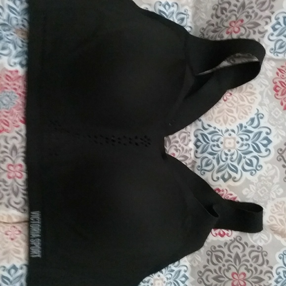 Victoria 's Secret Angel Max Sports Bra - Picture 2 of 3